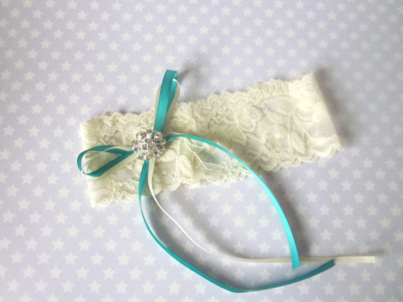 Bridal Garter - Simply Ribbon Chic - Ivory Lace Shown
